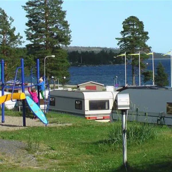 Gullviks Havsbad Camping och Stugby