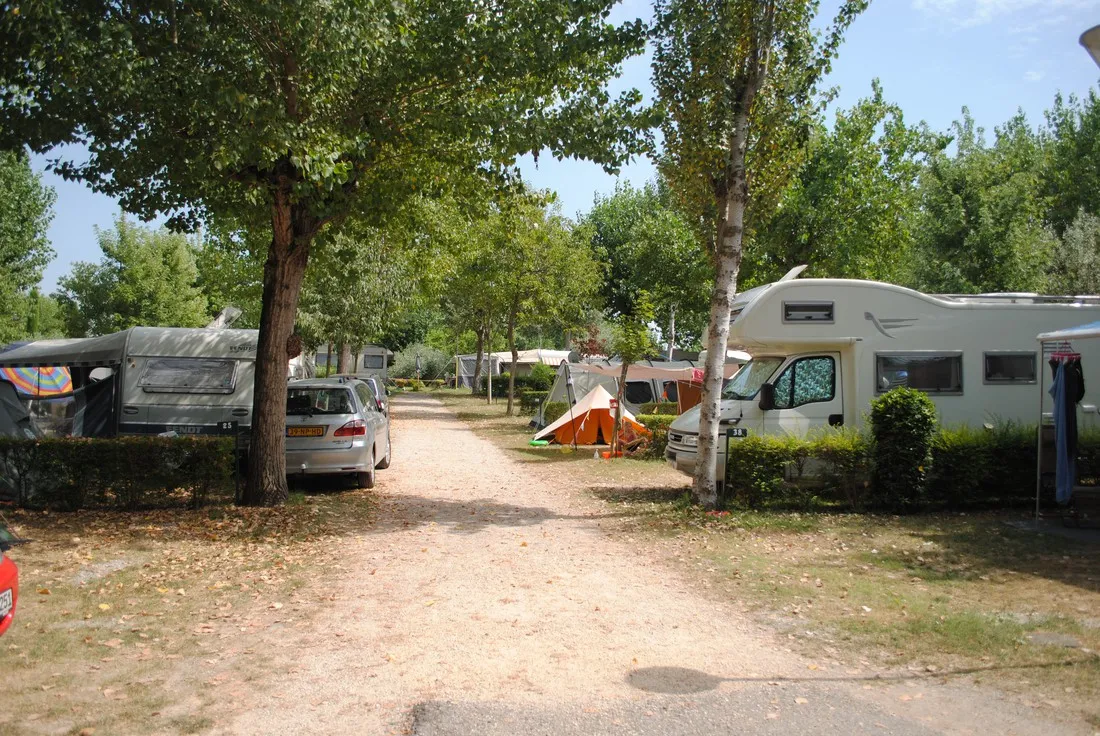 campeggio-cappuccini-peschiera-del-garda-ytvkf