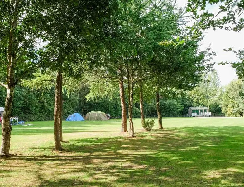 lakeside-c-c-park-llangorse-45eim