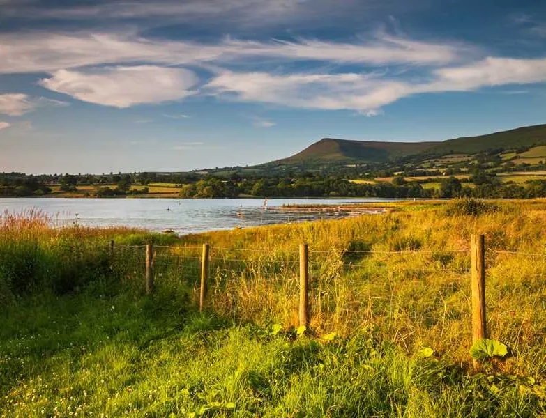 lakeside-c-c-park-llangorse-bvs0t