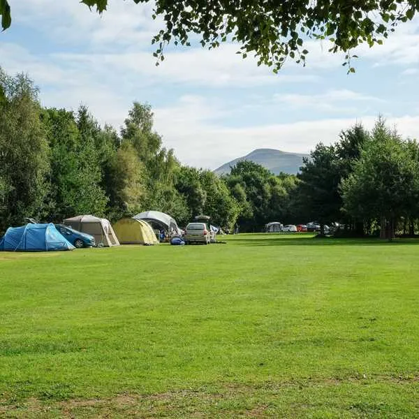 lakeside-c-c-park-llangorse-pjupi