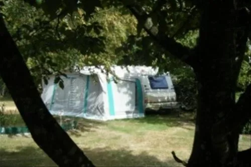 camping-du-perche-fontaine-simon-j7udh
