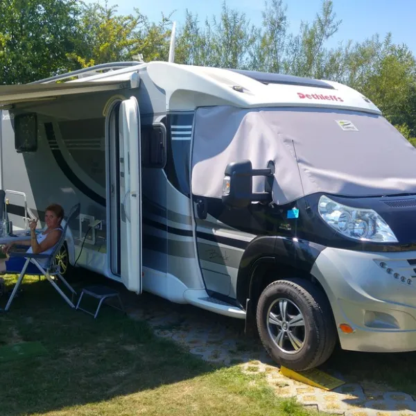 minicamping-weizicht-kats-r9r1y