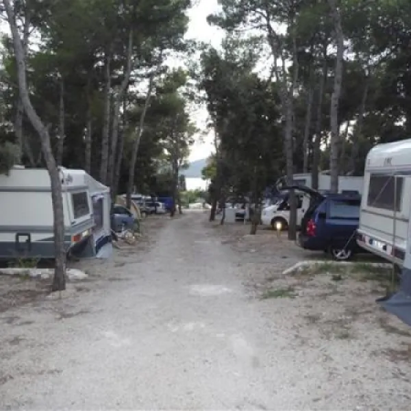 camping-park-soline-biograd-na-moru-frzq1