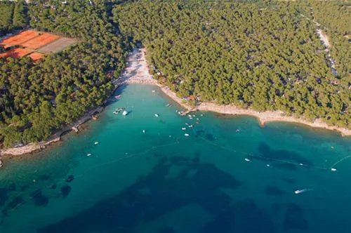 camping-park-soline-biograd-na-moru-osaze