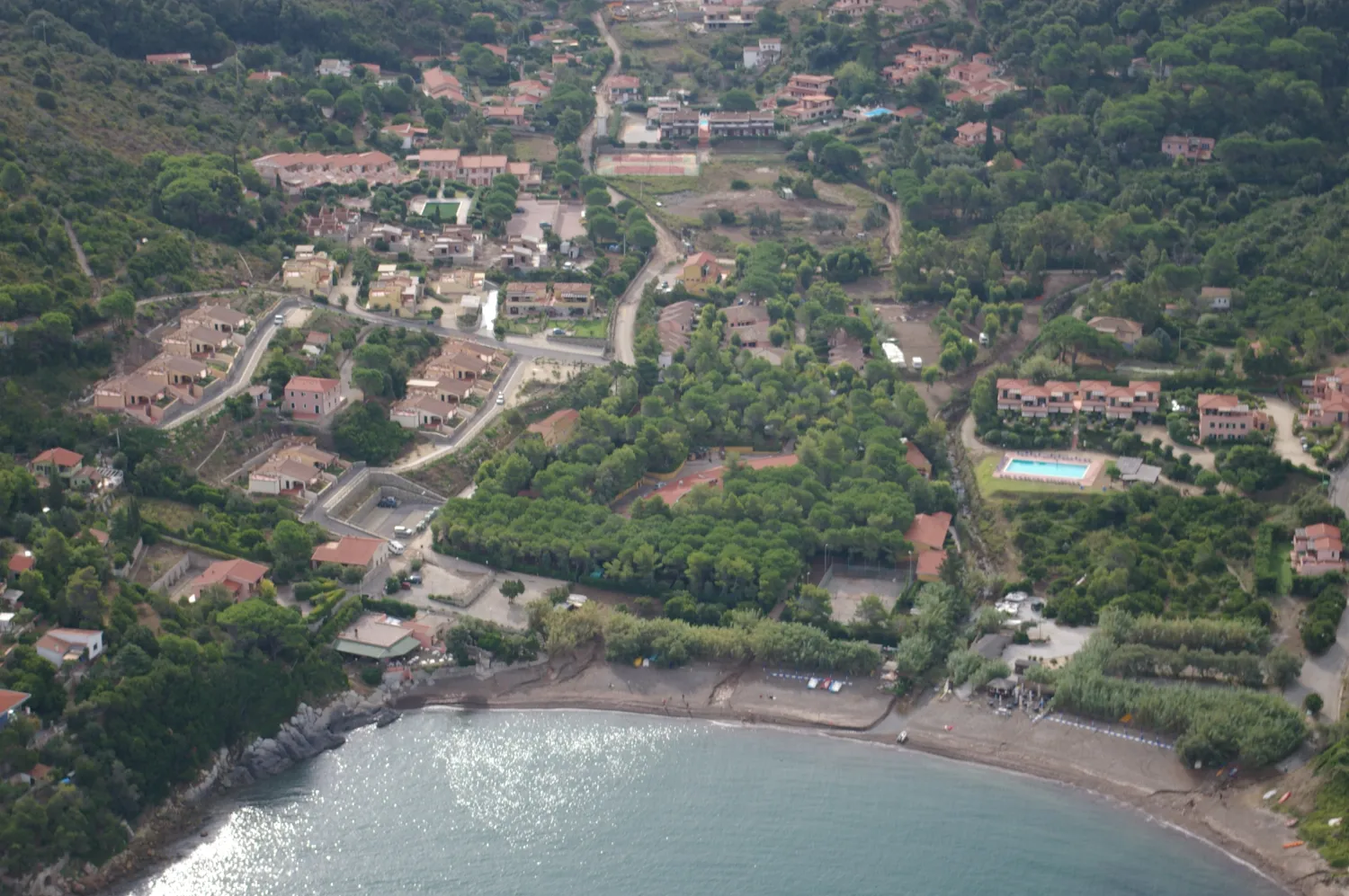 camping-sole-e-mare-rio-nellelba-axlxh