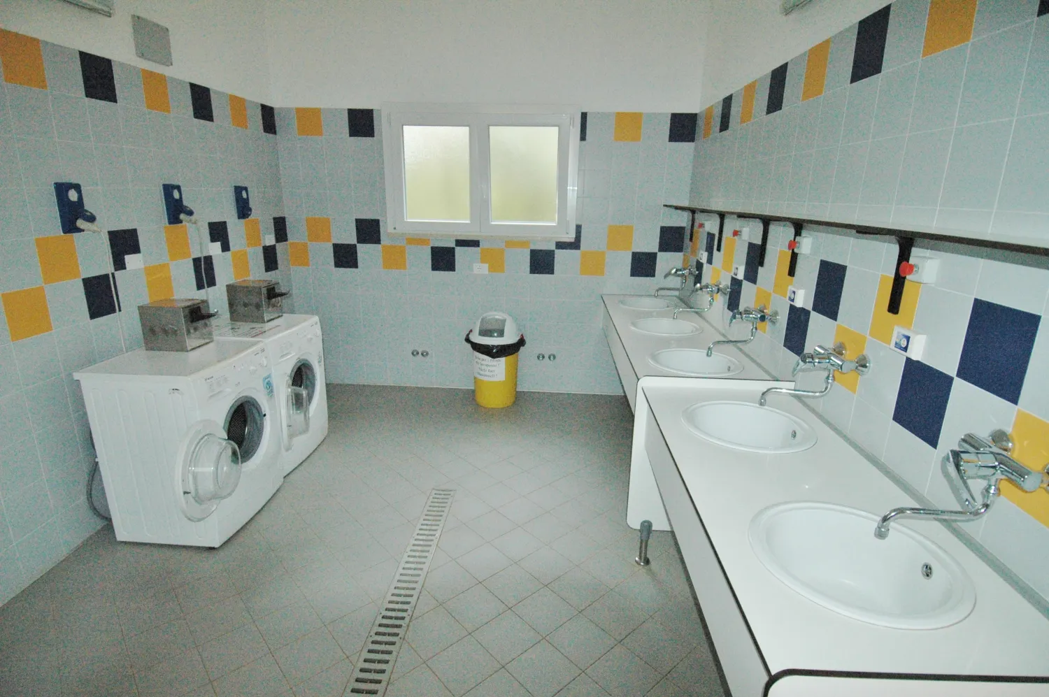 camping-sole-e-mare-rio-nellelba-dgd9l