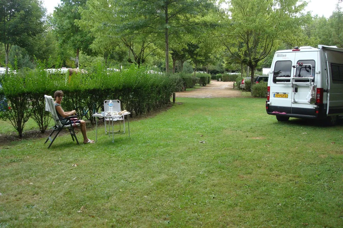camping-les-trois-chenes-ambert-ycg7p