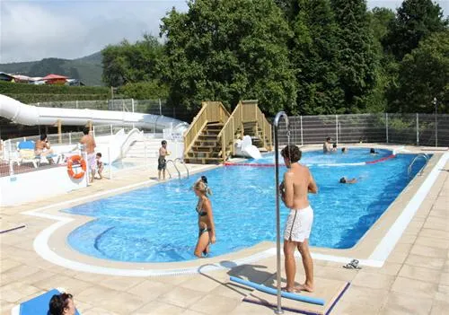 camping-bungalows-portuondo-mundaka-blk7n