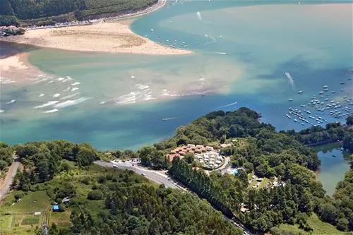 camping-bungalows-portuondo-mundaka-jbbab