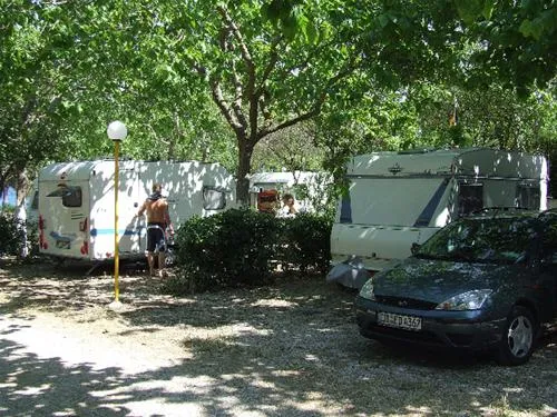 isthmia-beach-camping-isthmia-bulcs