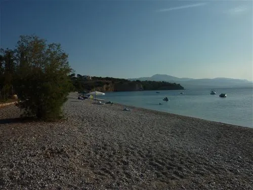 isthmia-beach-camping-isthmia-dtuz0