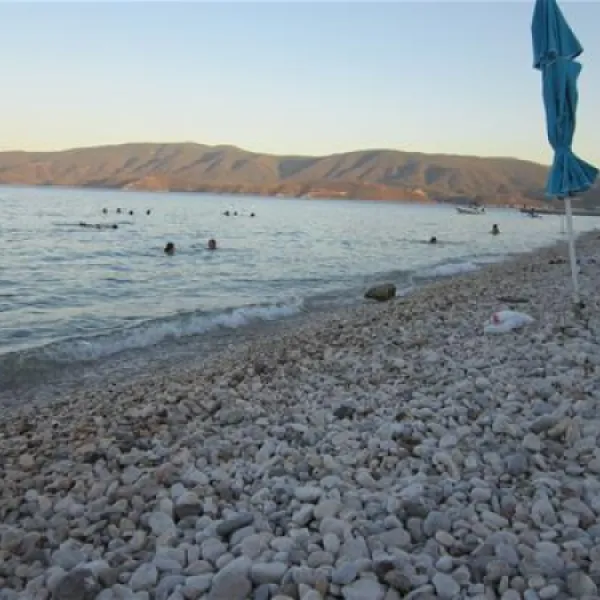 isthmia-beach-camping-isthmia-yvlzk