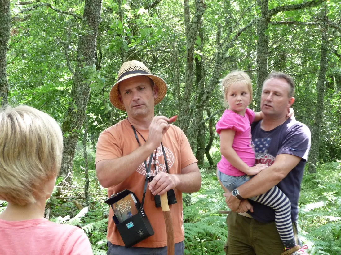 camping-aire-naturelle-domaine-le-peyral-la-salvetat-47brh