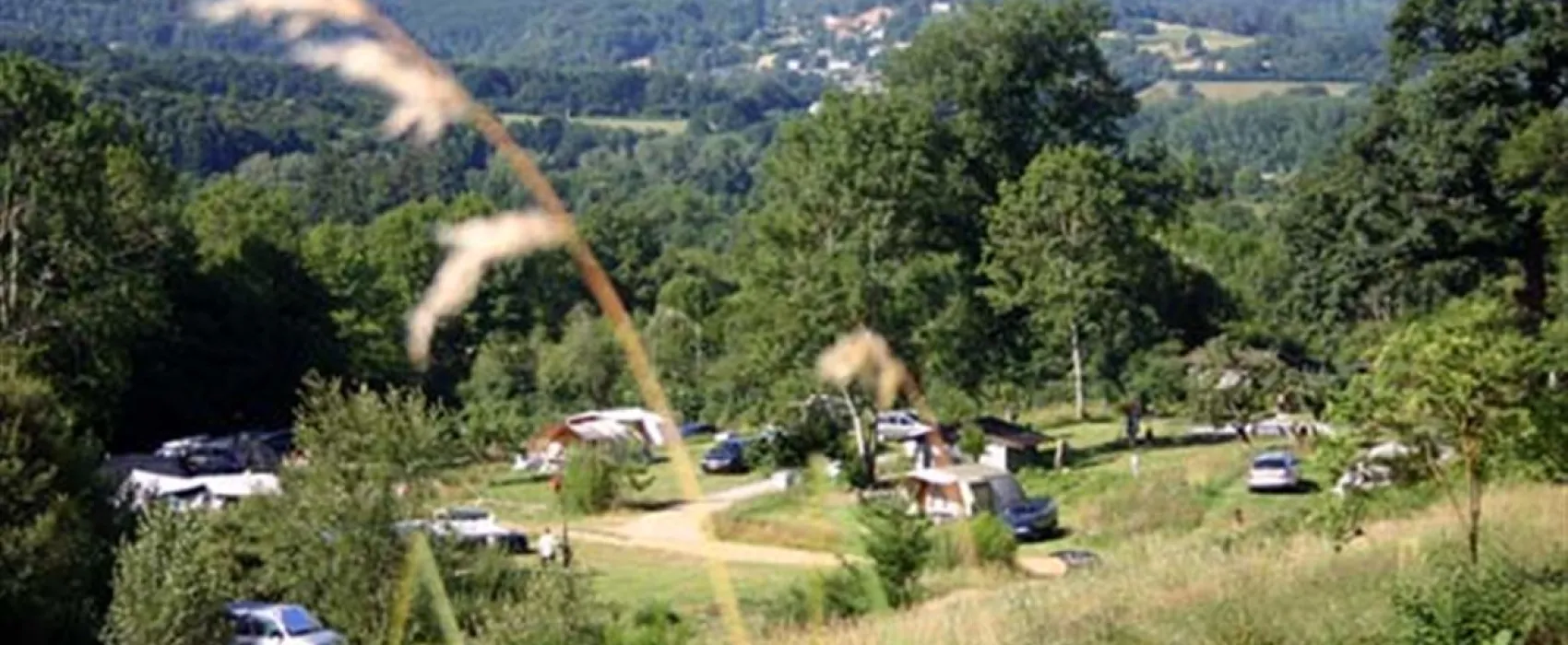 Camping aire naturelle Domaine le Peyral  