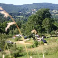 Camping aire naturelle Domaine le Peyral  