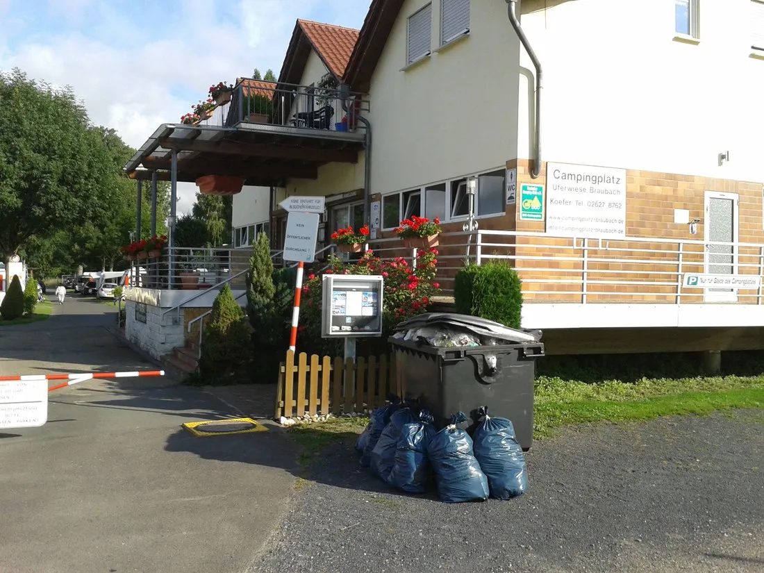 camping-uferwiese-braubach-lezhr
