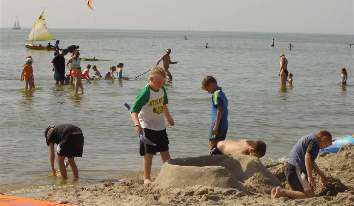 camping-hindeloopen-hindeloopen-pz0vw