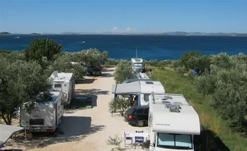 autocamp-marin-pakostane-tvpvr