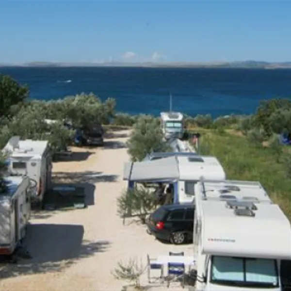 autocamp-marin-pakostane-tvpvr