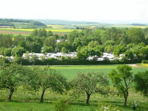campingplatz-am-badesee-sulzfeld-uuavd