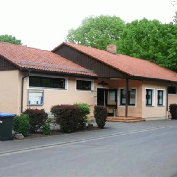 campingplatz-am-badesee-sulzfeld-zeuxg