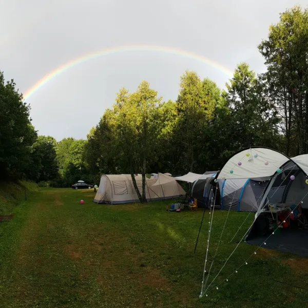 camping-la-perle-st-medard-la-rochette-pfha4