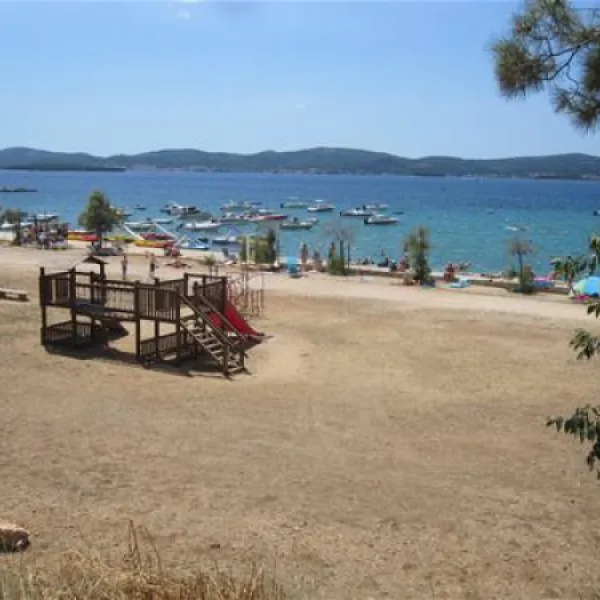camping-moce-sv-filip-i-jakov-o7pzd