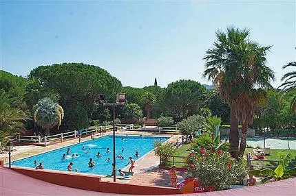 camping-les-cigales-var-nko3e