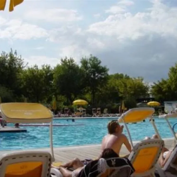 camping-village-garden-paradiso-cavallinotreporti-2v33c