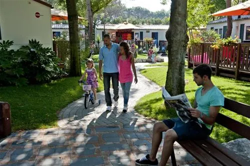 camping-village-garden-paradiso-cavallinotreporti-dxu3x