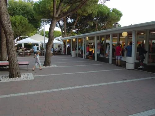 camping-village-garden-paradiso-cavallinotreporti-fdc2q