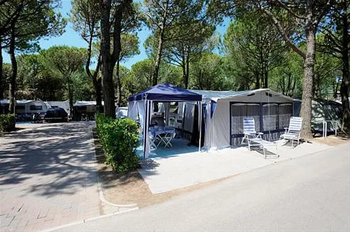 camping-village-garden-paradiso-cavallinotreporti-g94vv