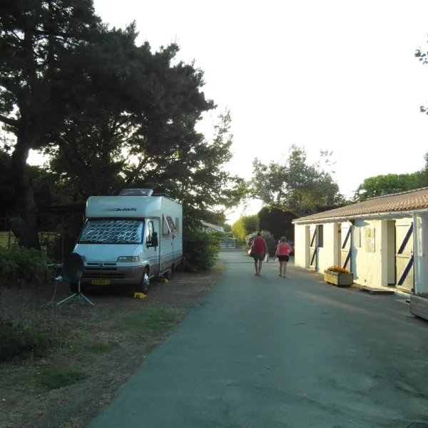 camping-des-roussieres-ile-de-noirmoutier-pmcyy