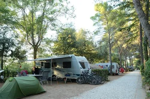 camping-le-pianacce-castagneto-carducci-d1n6n