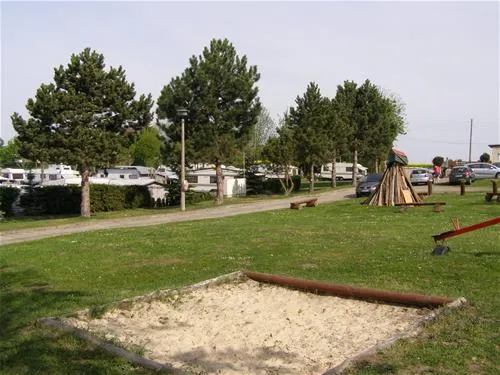 camping-am-see-halberstadt-aemq4