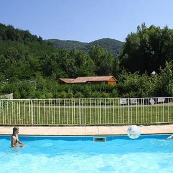 camping-larize-arige-0hsq0