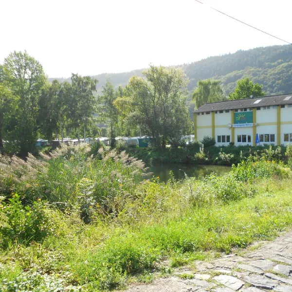camping-nehren-nehren-wy8s2