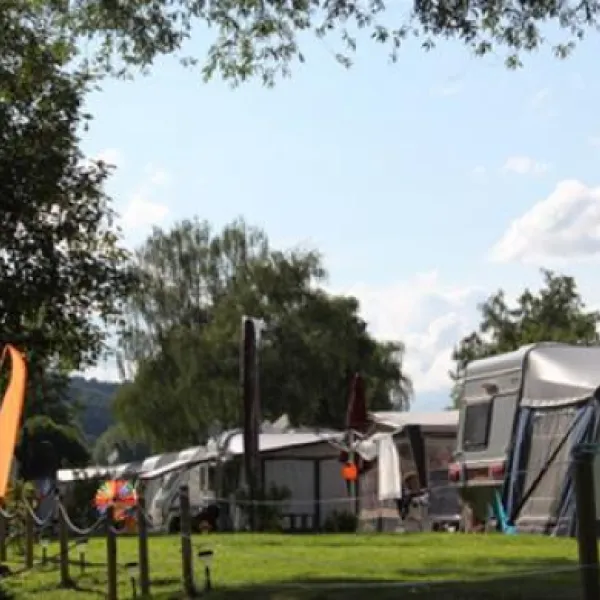 camping-nehren-nehren-x1k9d