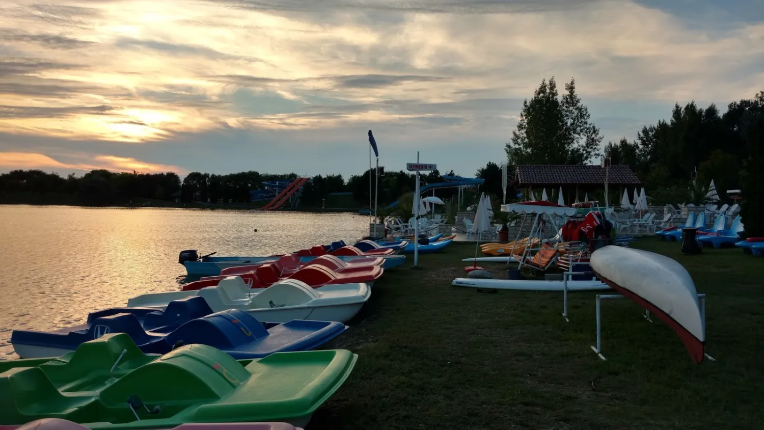 strandcamping-rukkelt-dunavarsny-kyzhh