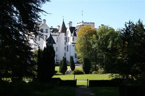 blair-castle-caravan-park-blair-atholl-ljpei