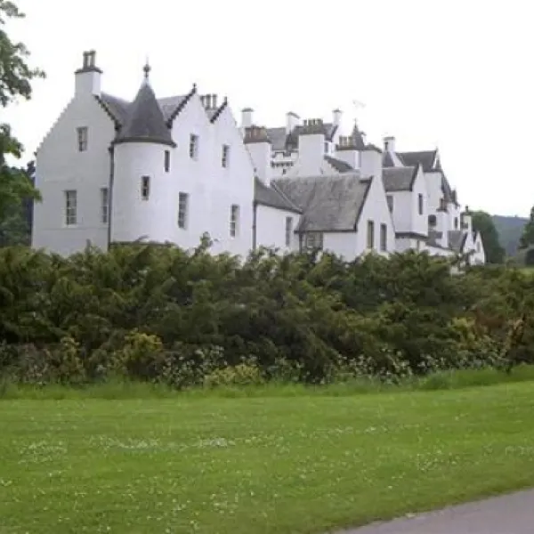 blair-castle-caravan-park-blair-atholl-se1lg
