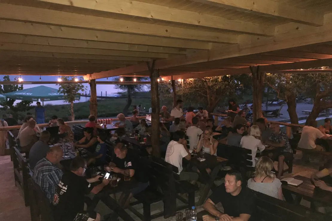 camping-lake-shkodra-resort-albania-grile-vrake-hsqdv