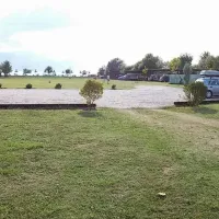 camping-lake-shkodra-resort-albania-grile-vrake-roipe