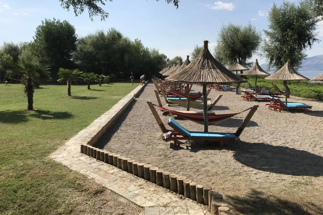 camping-lake-shkodra-resort-albania-grile-vrake-x3lwt