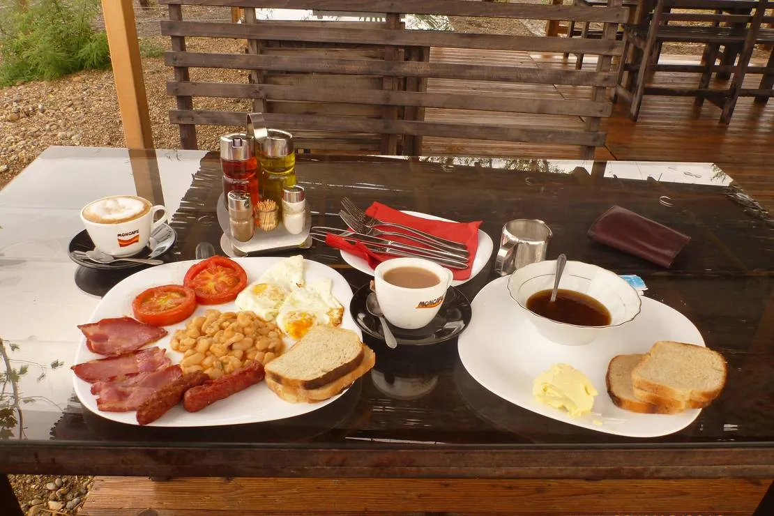 camping-lake-shkodra-resort-albania-grile-vrake-ye7wv