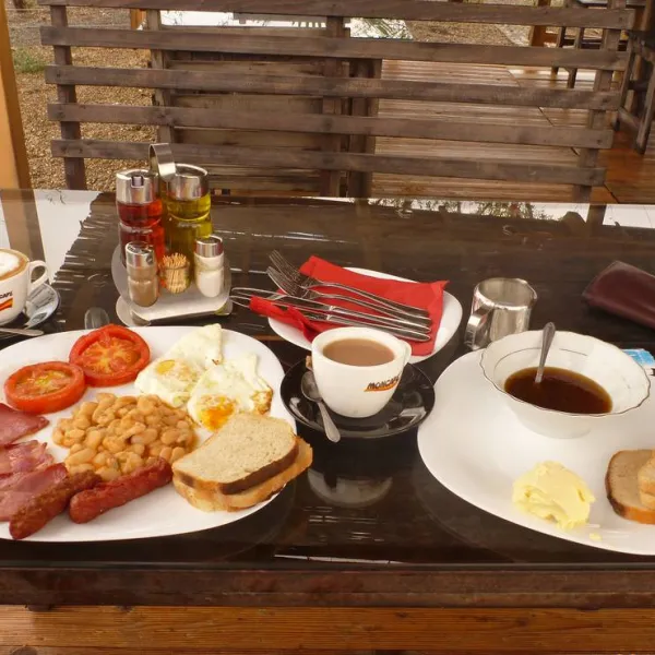 camping-lake-shkodra-resort-albania-grile-vrake-ye7wv