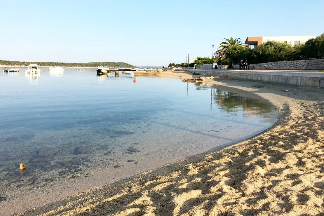 camping-wodenca-rab-xkmku