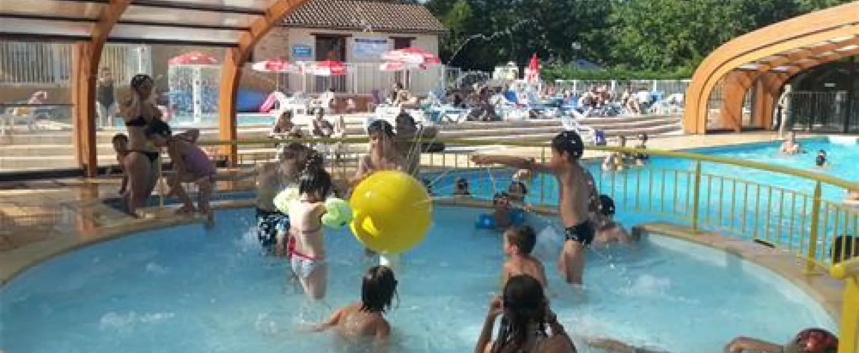 Village Vacances - Camping Club "La Bouquerie"  