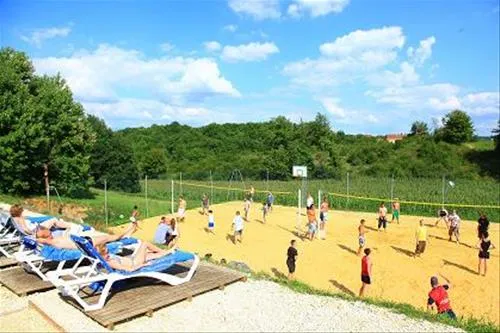 village-vacances-camping-club-la-bouquerie-saint-genies-sppsp